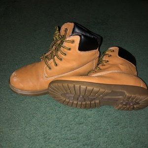 MACK2 Deer Stages Thinsulate Insulation Boots for boys size 2 1/2 M